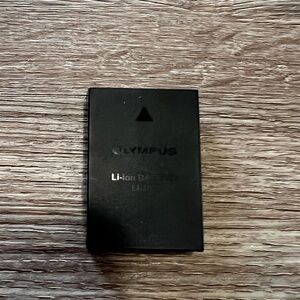 OLYMPUS Camera Battery Li-10B